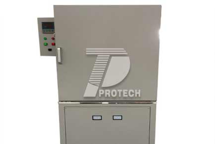 Box furnace for UAE University